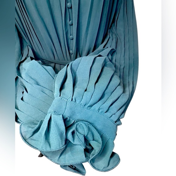 Endless Rose Pleated Romper New With Tags - Picture 5 of 12